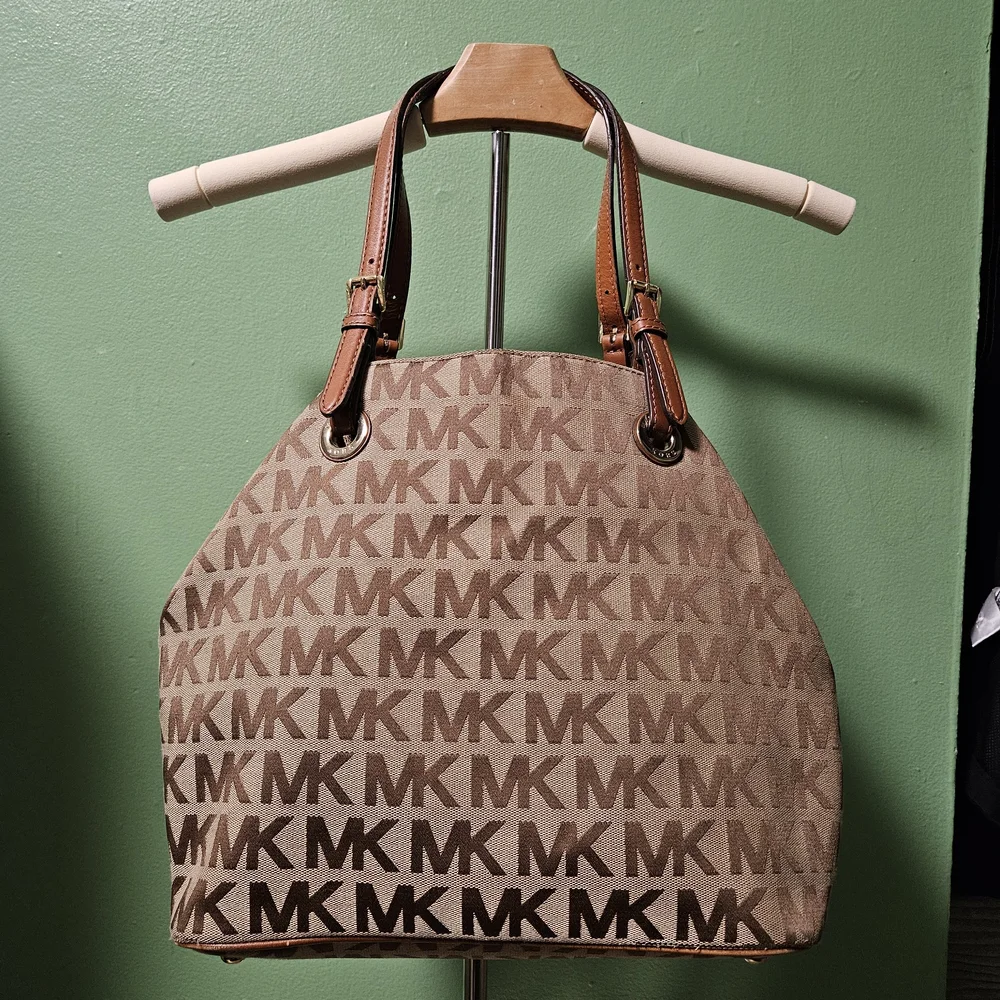 MICHAEL‎ KORS BROWN MEDIUM CARRYALL TOTE JET SET TRAVEL GRAPHIC LOGO BAG - Picture 9 of 16